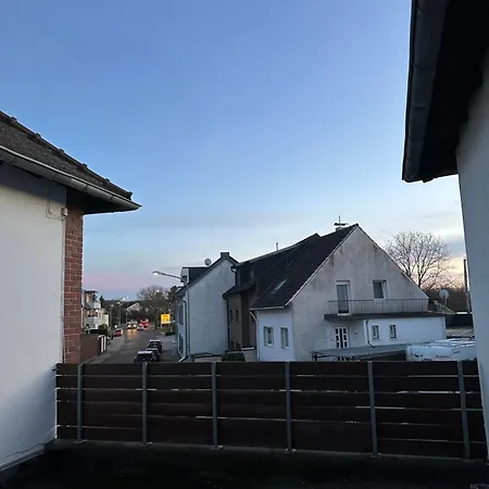Flamingo 1 - Traumhaftes Wohnen Mit Terrasse - Zentral Und Stilvoll * Duren